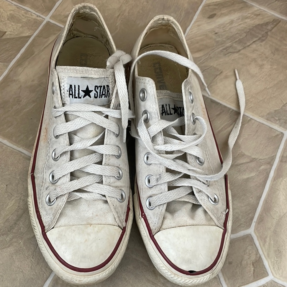 White converse